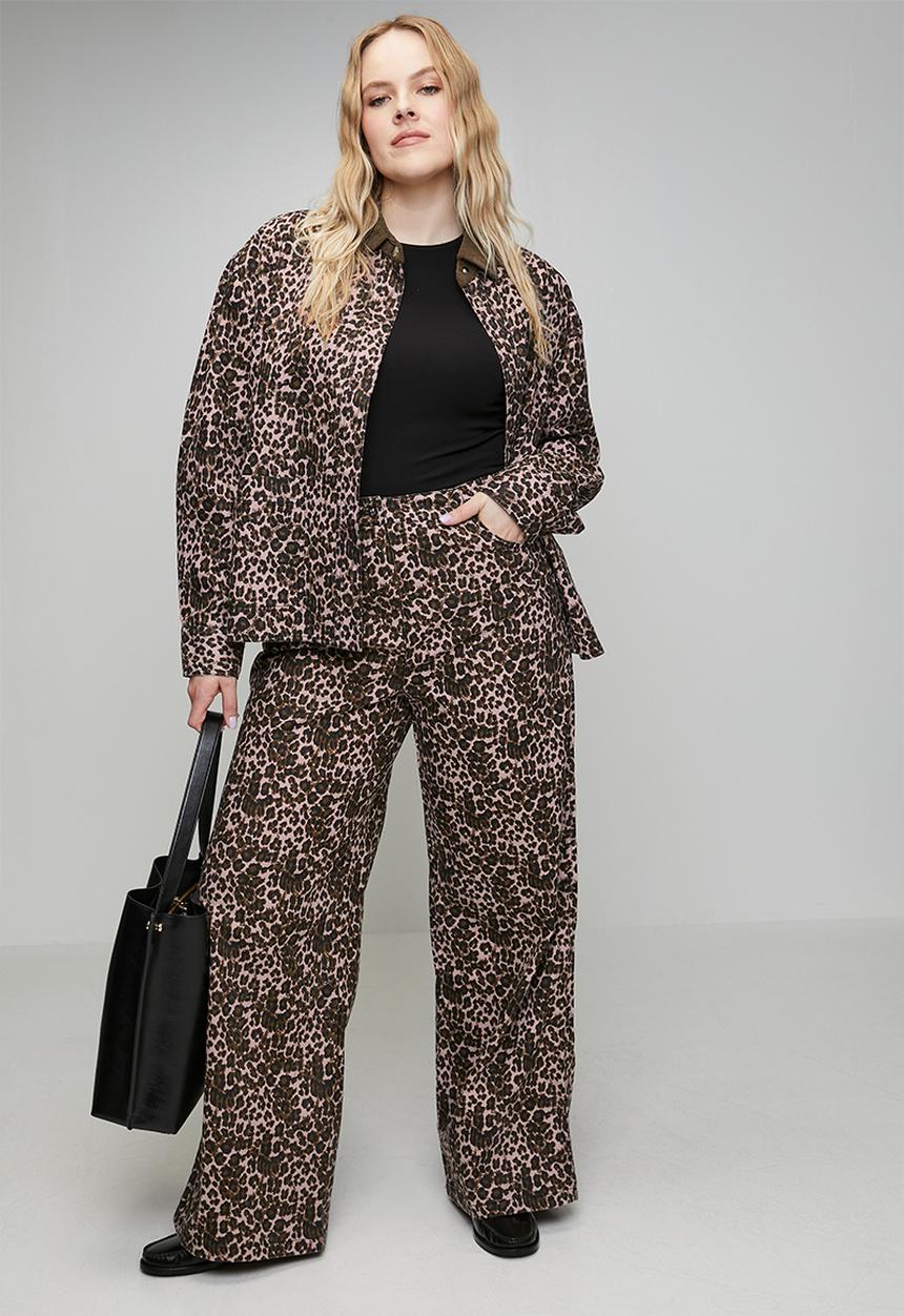 Me&B - Plus Roxy Wide Leg Jeans - Pink Animal