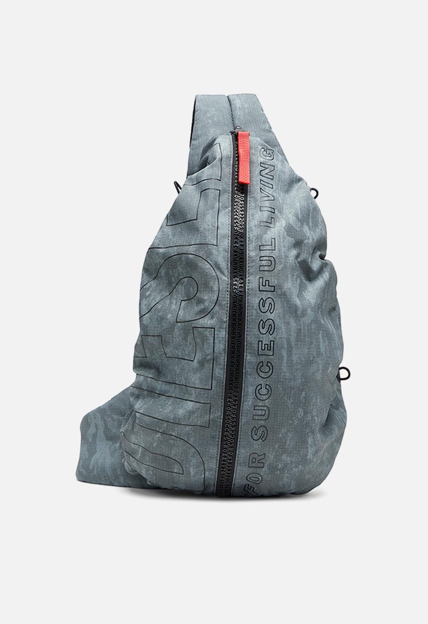 ディーゼル　ボディバッグ　Zip-D Sling Bag X Zip-D Sling Bag X - Blue