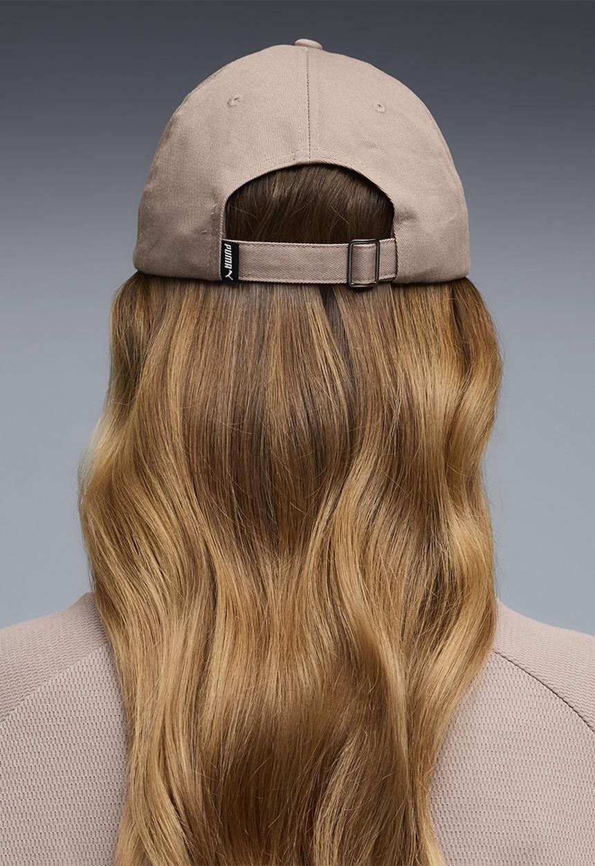 PUMA - Ess script dad cap- sandstone