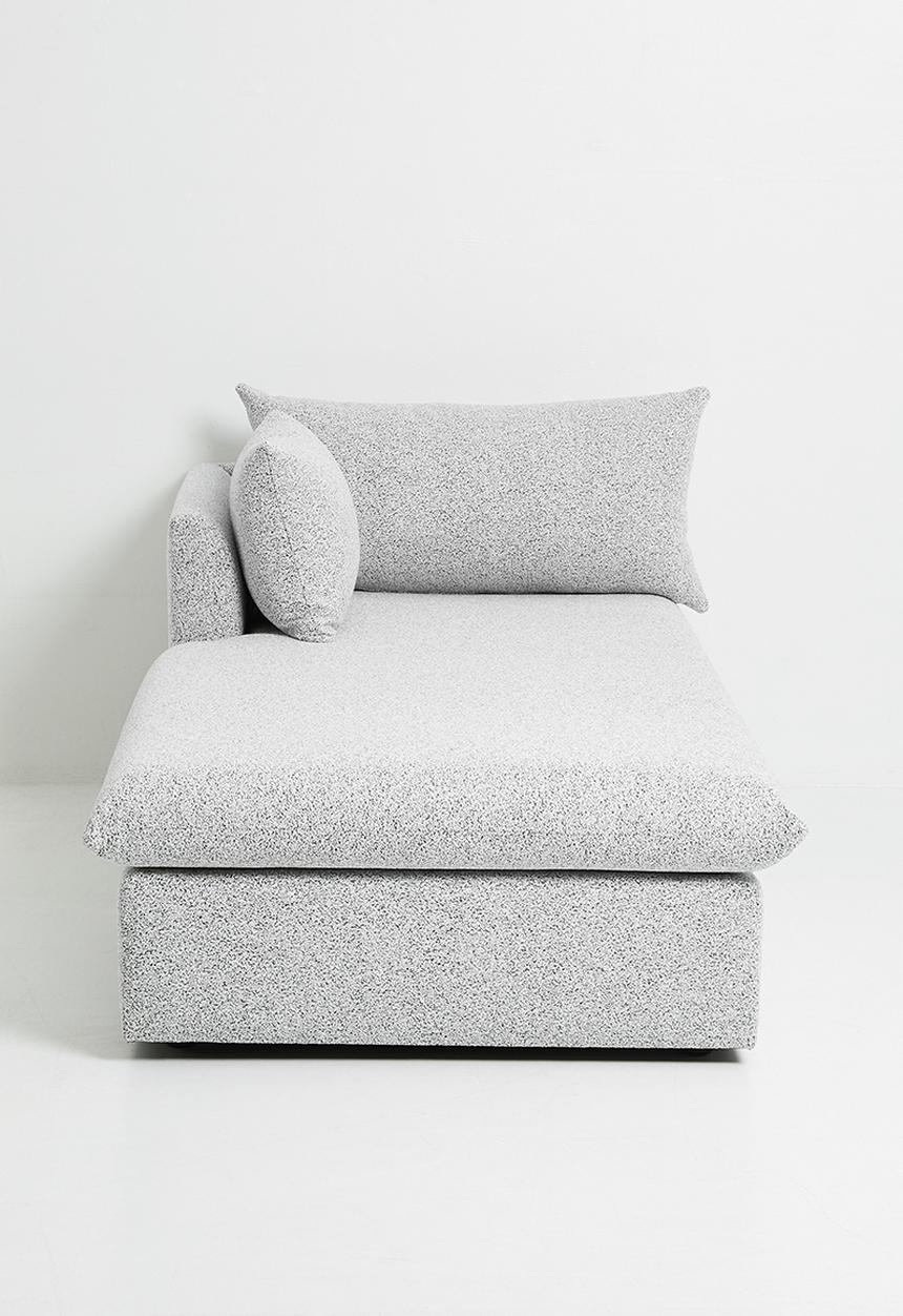Zorora - Lira Luxe Daybed Left - Salt & Pepper