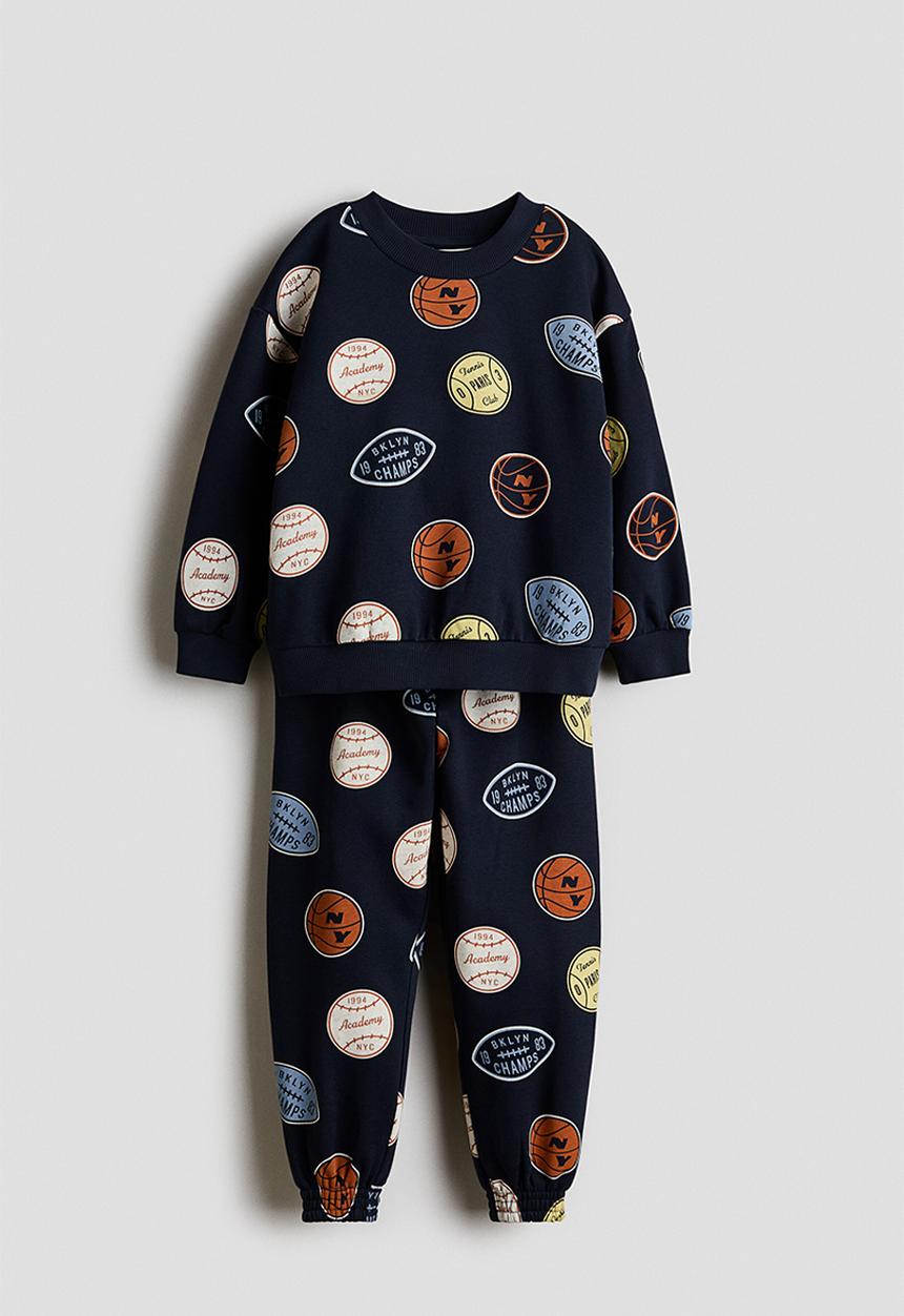 H&M - 2-piece printed sweatshirt set - navy blue/basketballs