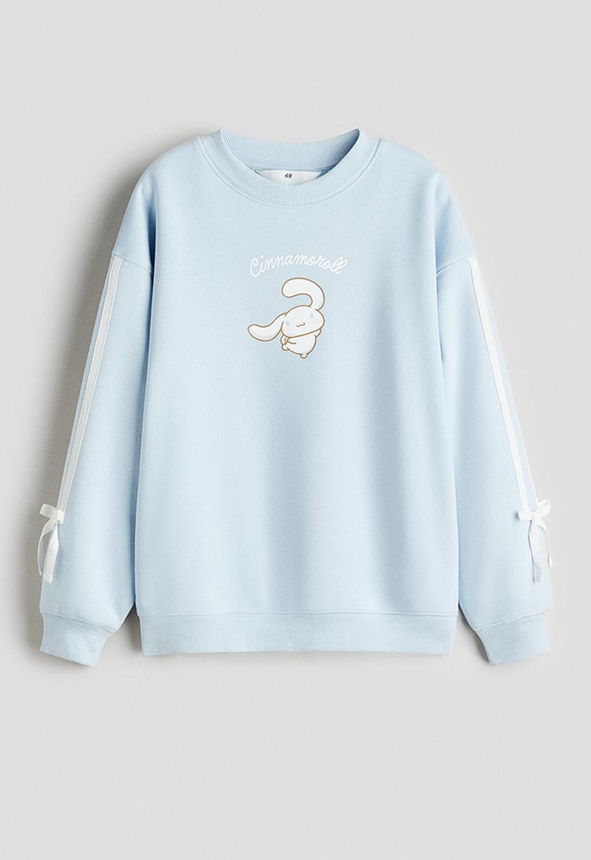 Oversized print-motif sweatshirt - light blue/cinnamoroll - 1305494009