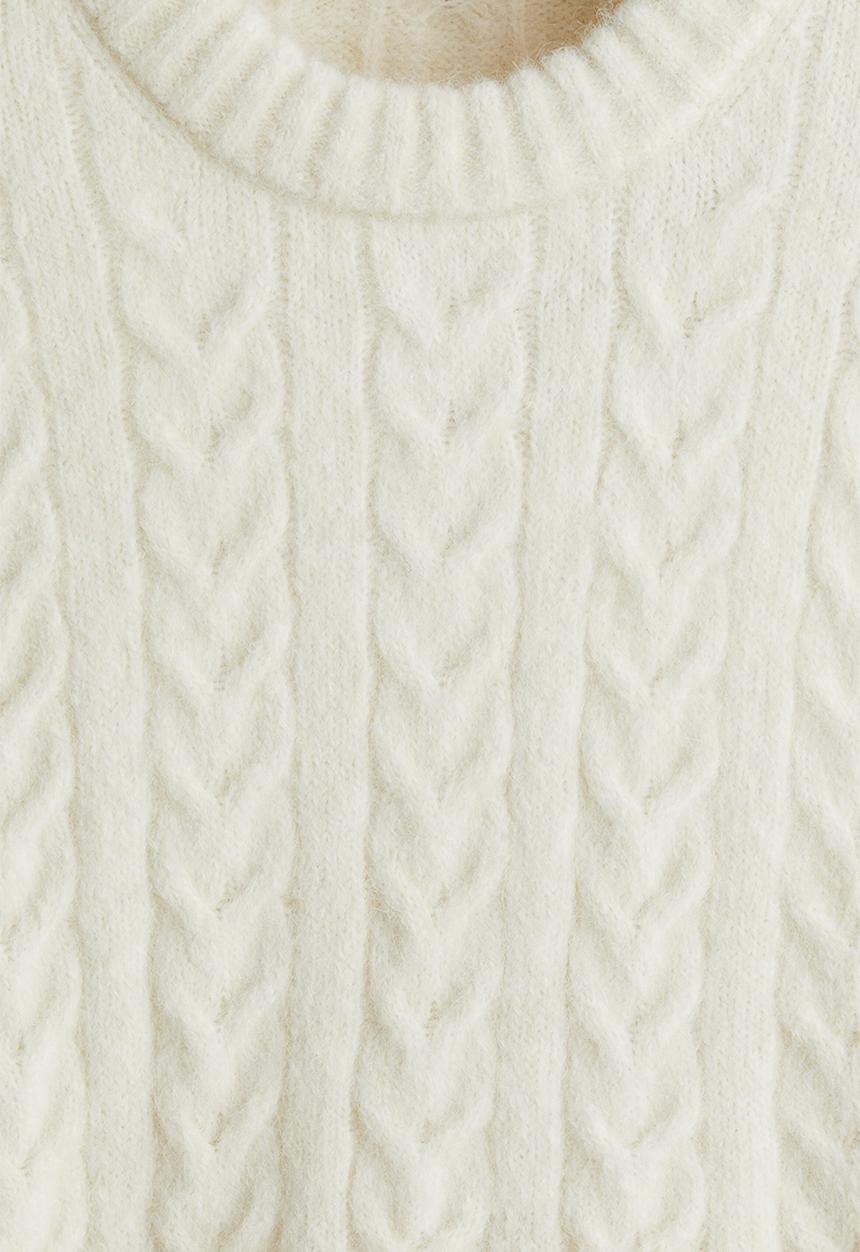 H&M - Regular fit cable knit jumper - white