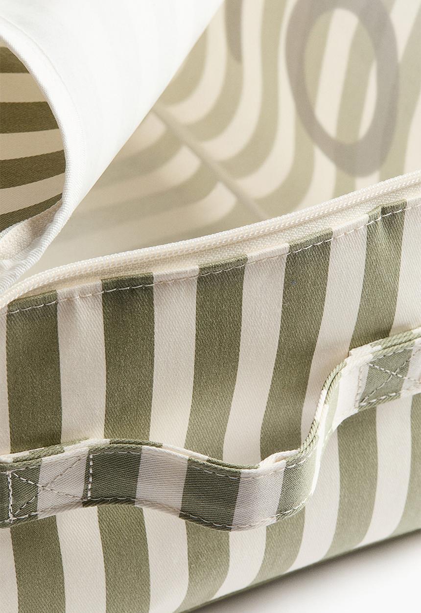 H&M - Lidded toy storage basket - green/striped