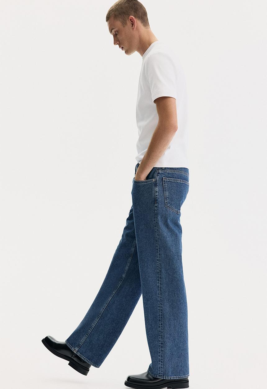 H&M - Straight relaxed jeans - denim blue