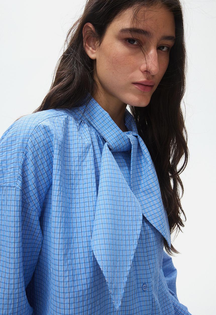 H&M - Bow-collar shirt - blue/checked