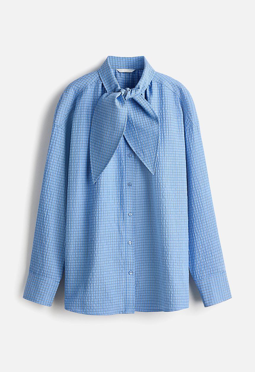 H&M - Bow-collar shirt - blue/checked