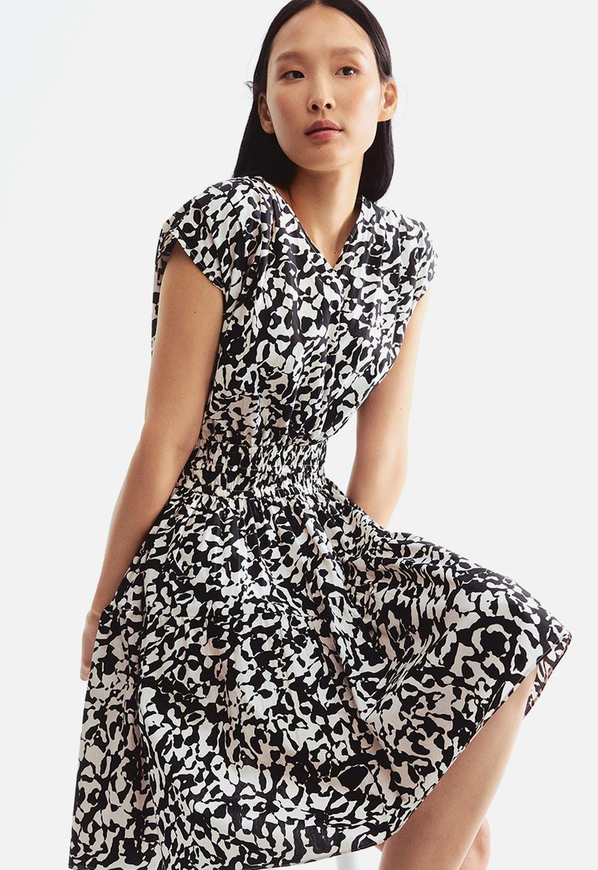 H&M - Cotton dress - black/patterned