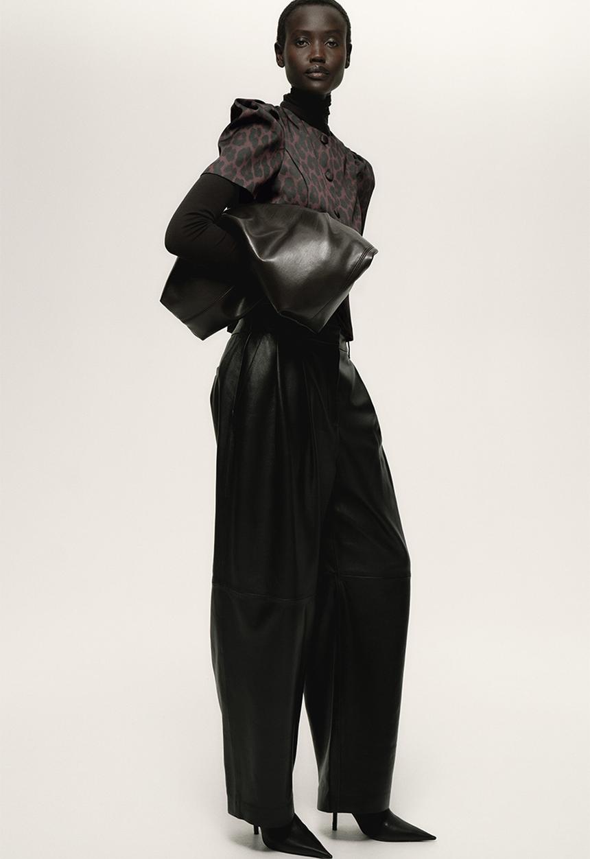 H&M - Puff-sleeved blouse - dark brown/leopard print