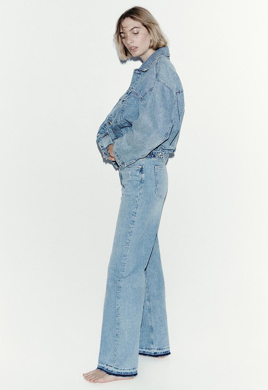 H&M - Wide high waist jeans - light denim blue