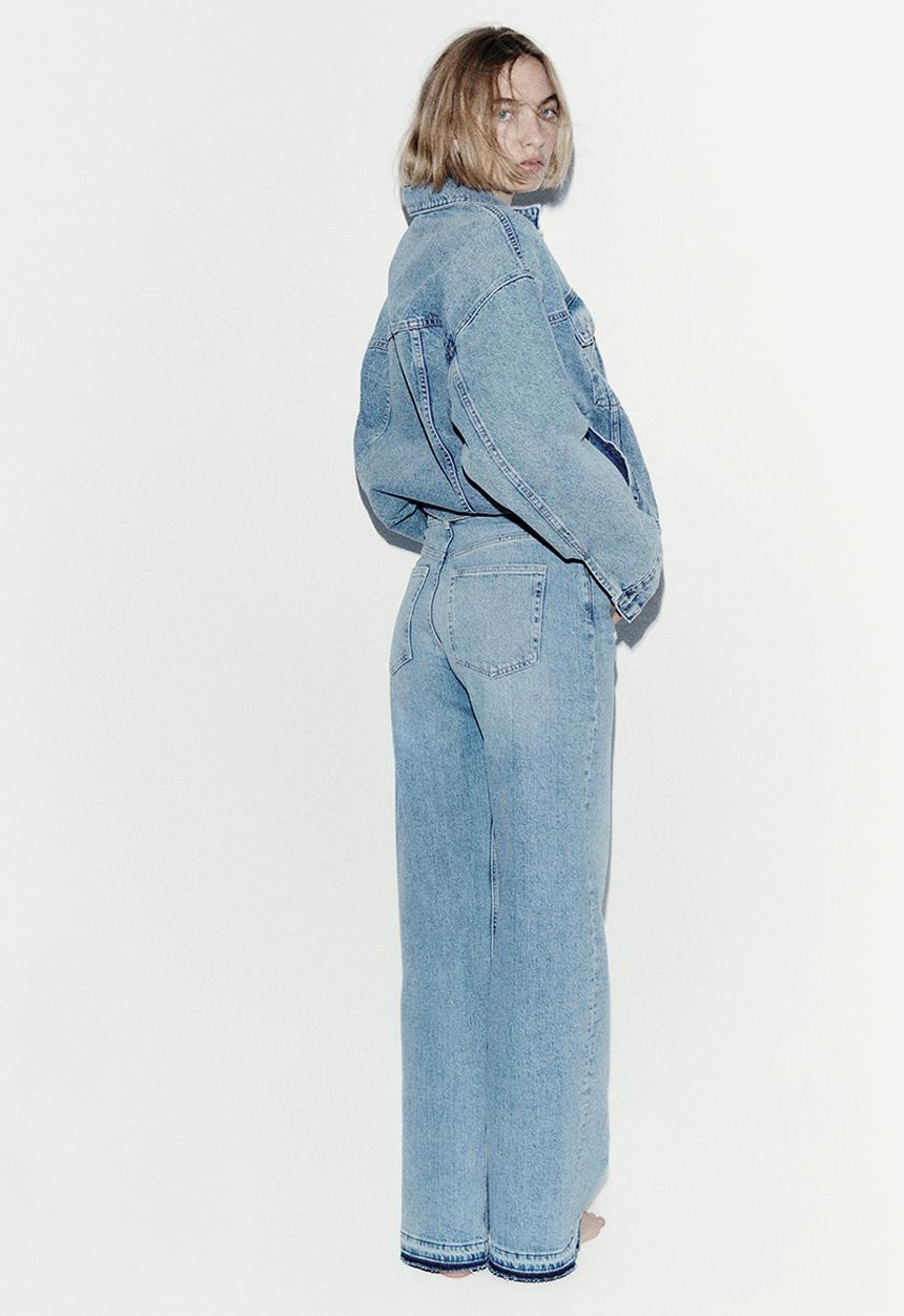 H&M - Wide high waist jeans - light denim blue