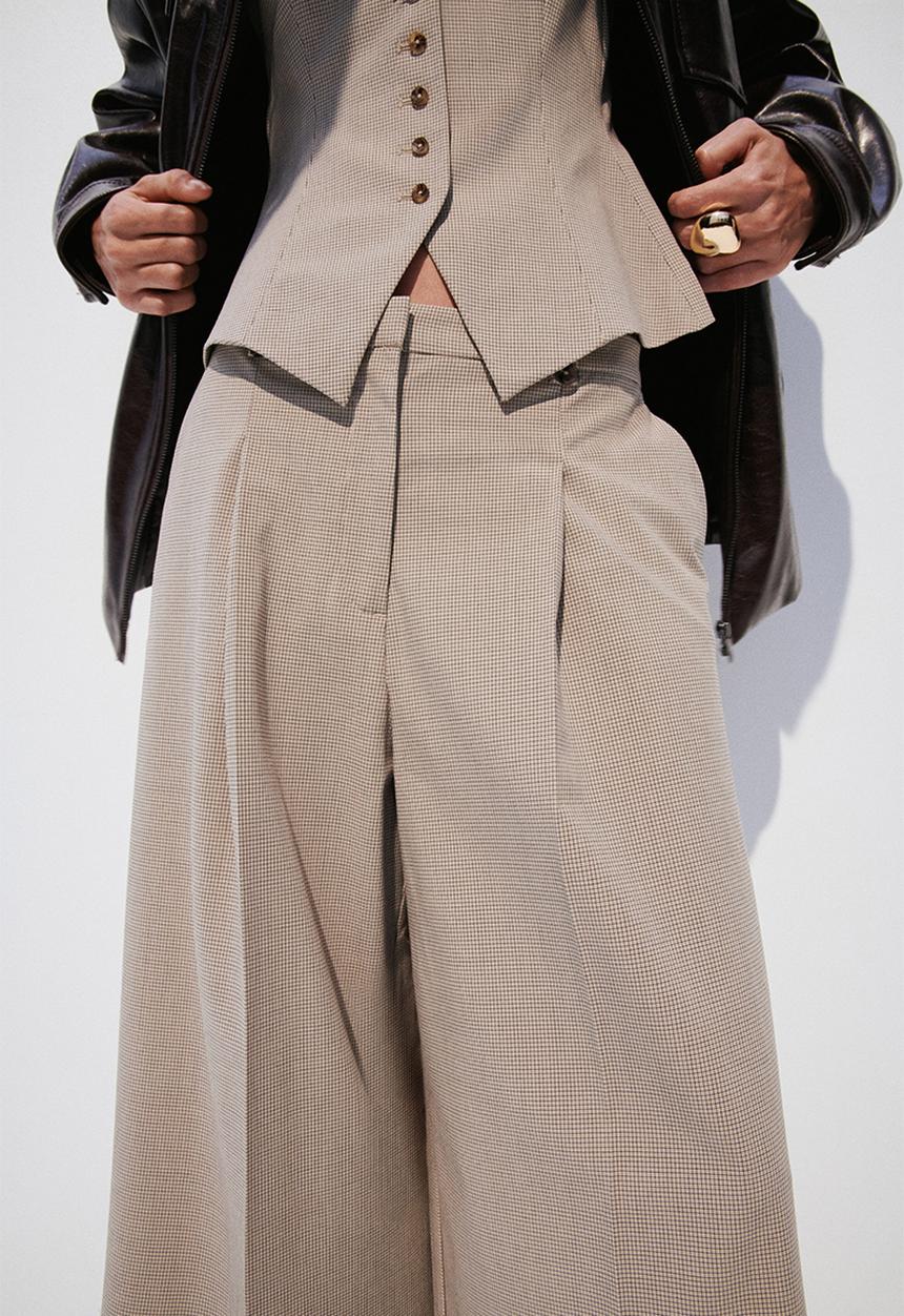 H&M - Cropped tailored trousers - beige