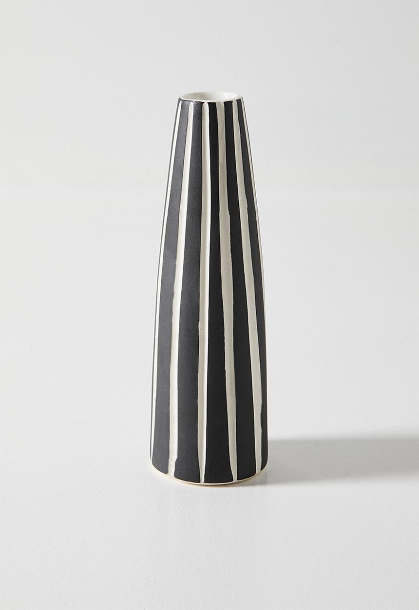 Urchin Art - Mini Figurine Vase Black Matt - Carved Stripes