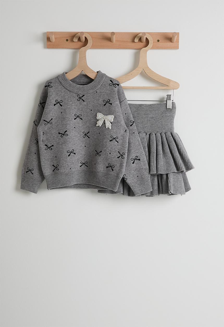 Pop Candy - Knit jumper with ribbed ra-ra skirt - grey/bow aop