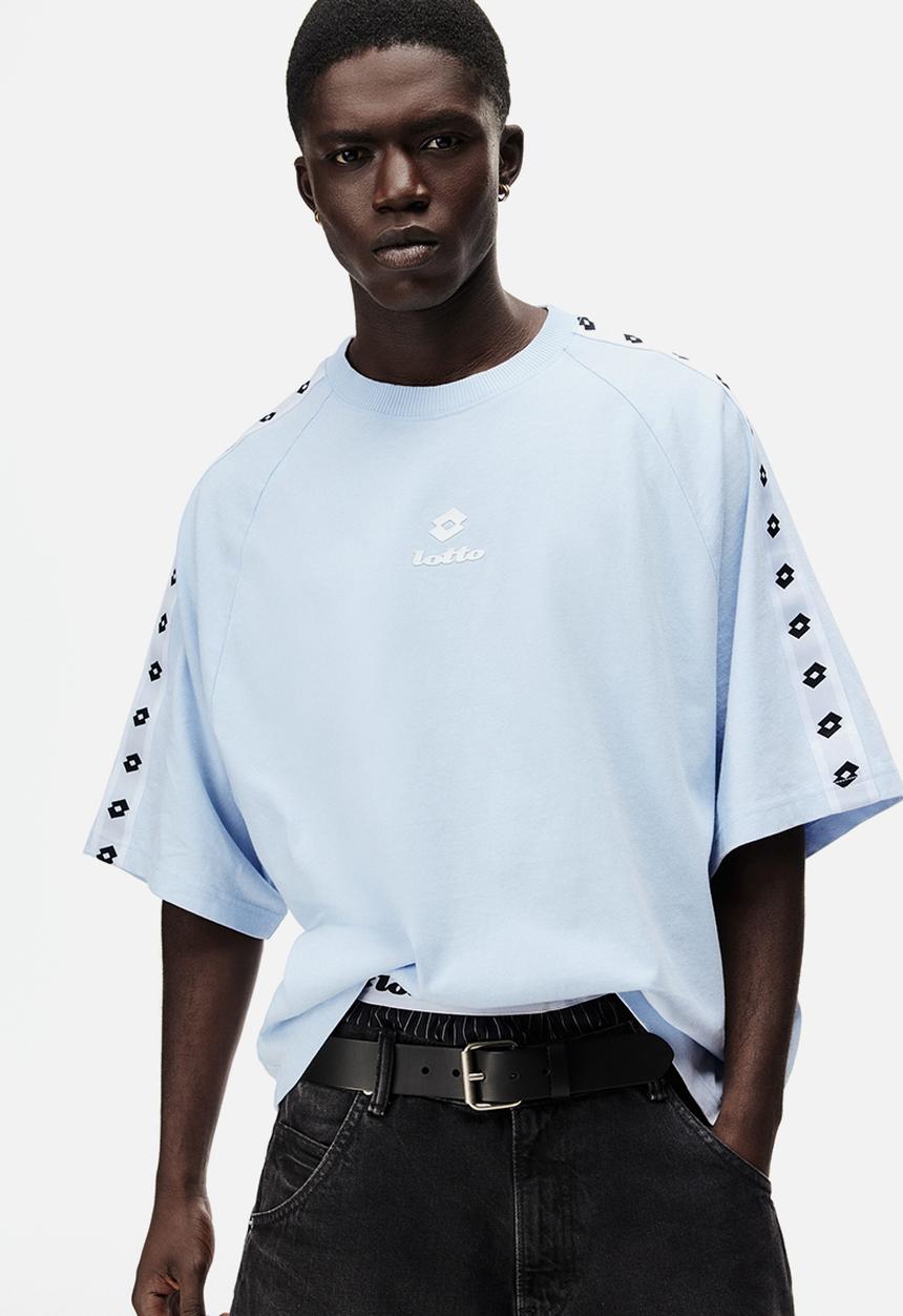 H&M - Lotto H&M: Oversized fit cotton T-shirt - light blue/lotto