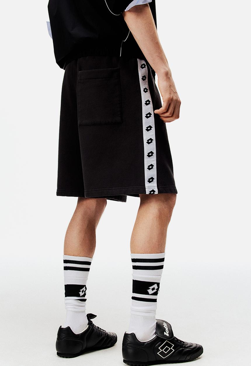 Lotto H&M: Regular fit sweatshorts - black/lotto - 1343099001