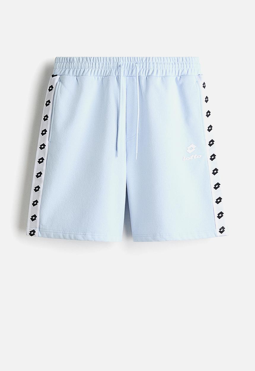 H&M - Lotto H&M: Regular fit sweatshorts - light blue/lotto