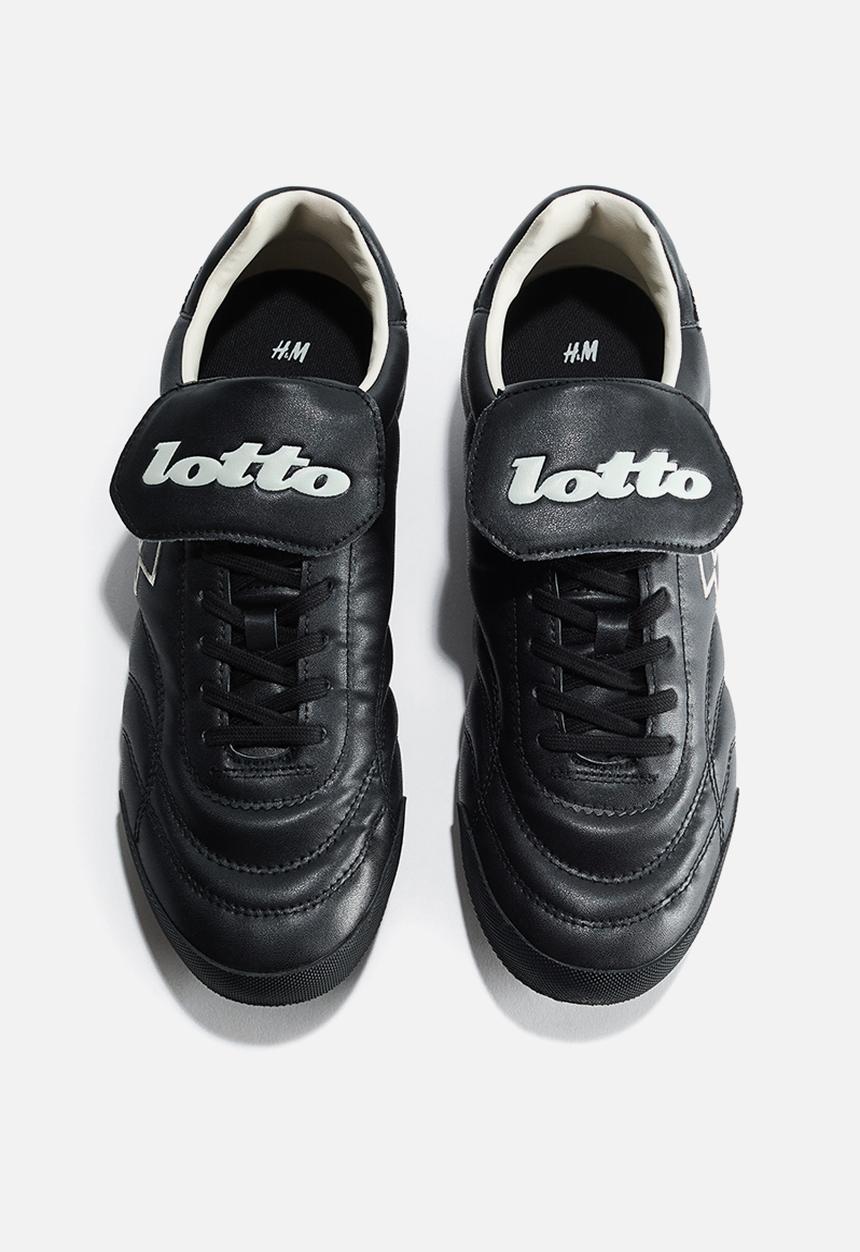 H&M - Lotto H&M: Football sneakers - black/lotto