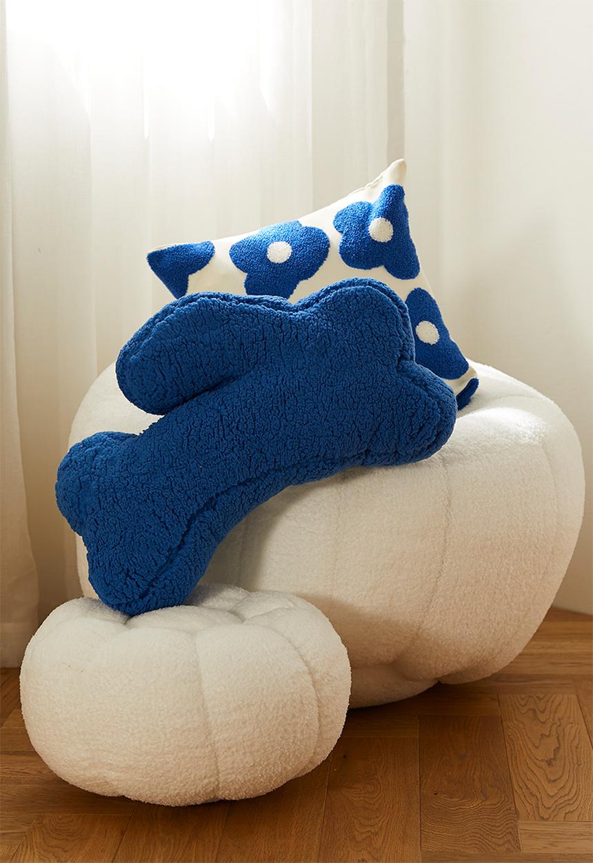 Pop Candy - Soft bunny cushion - royal blue