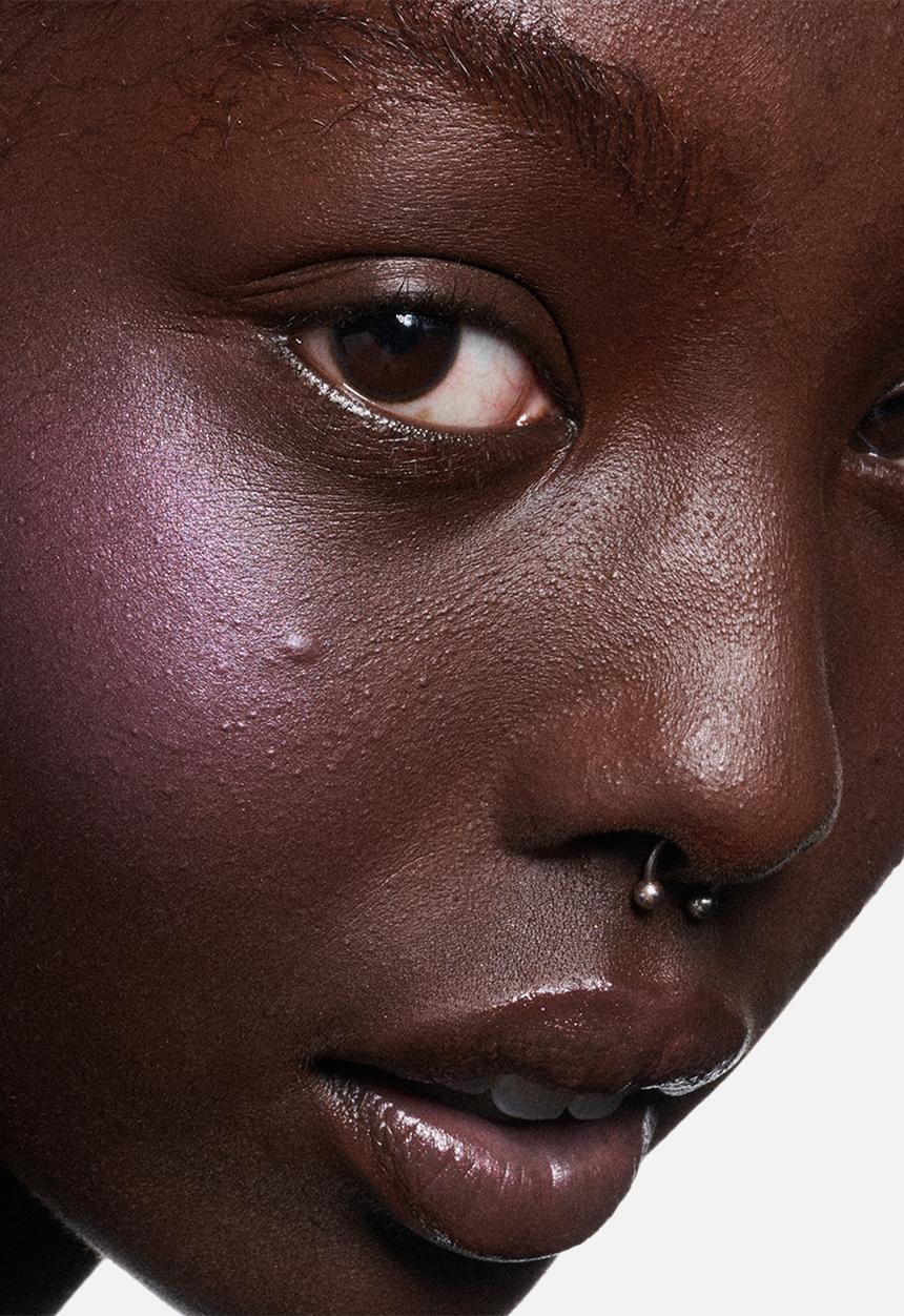 MAC - Skinfinish Colourstruck Blush - Plush