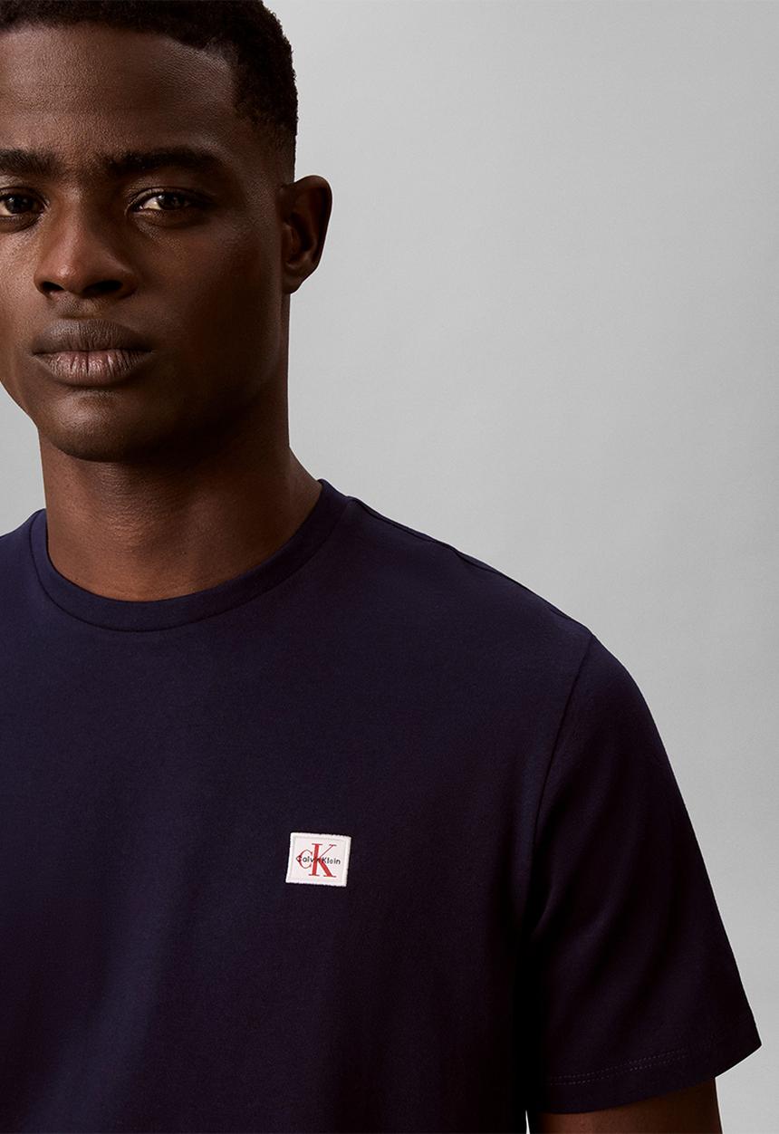 Calvin Klein - Ss Badge 30S Jersey Classic Tee - Maritime Blue