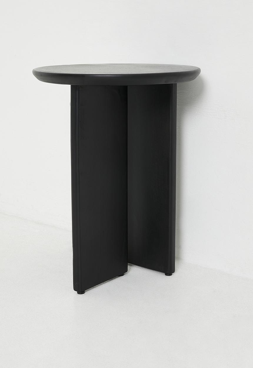 Sixth Floor - Nico side table - black