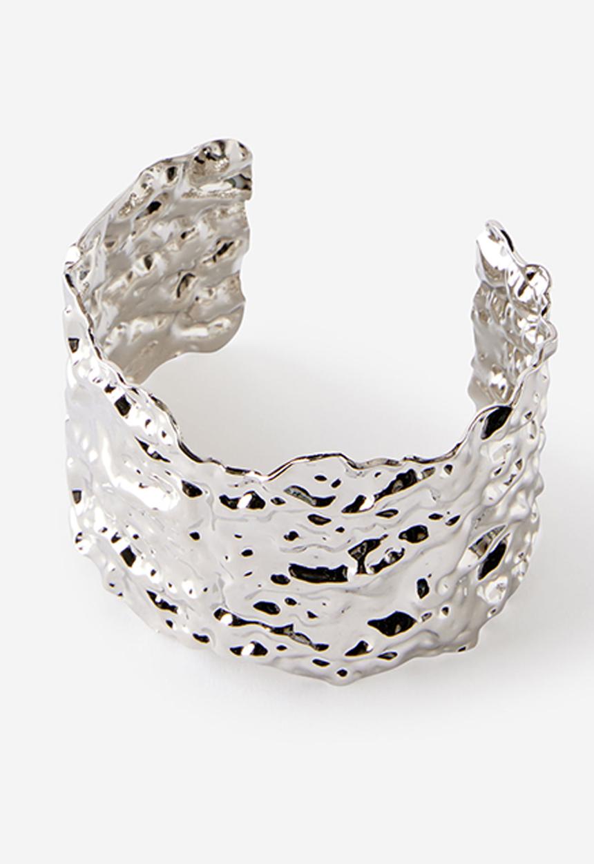 Rubi - Single bracelet - up silver y2k hammered cuff