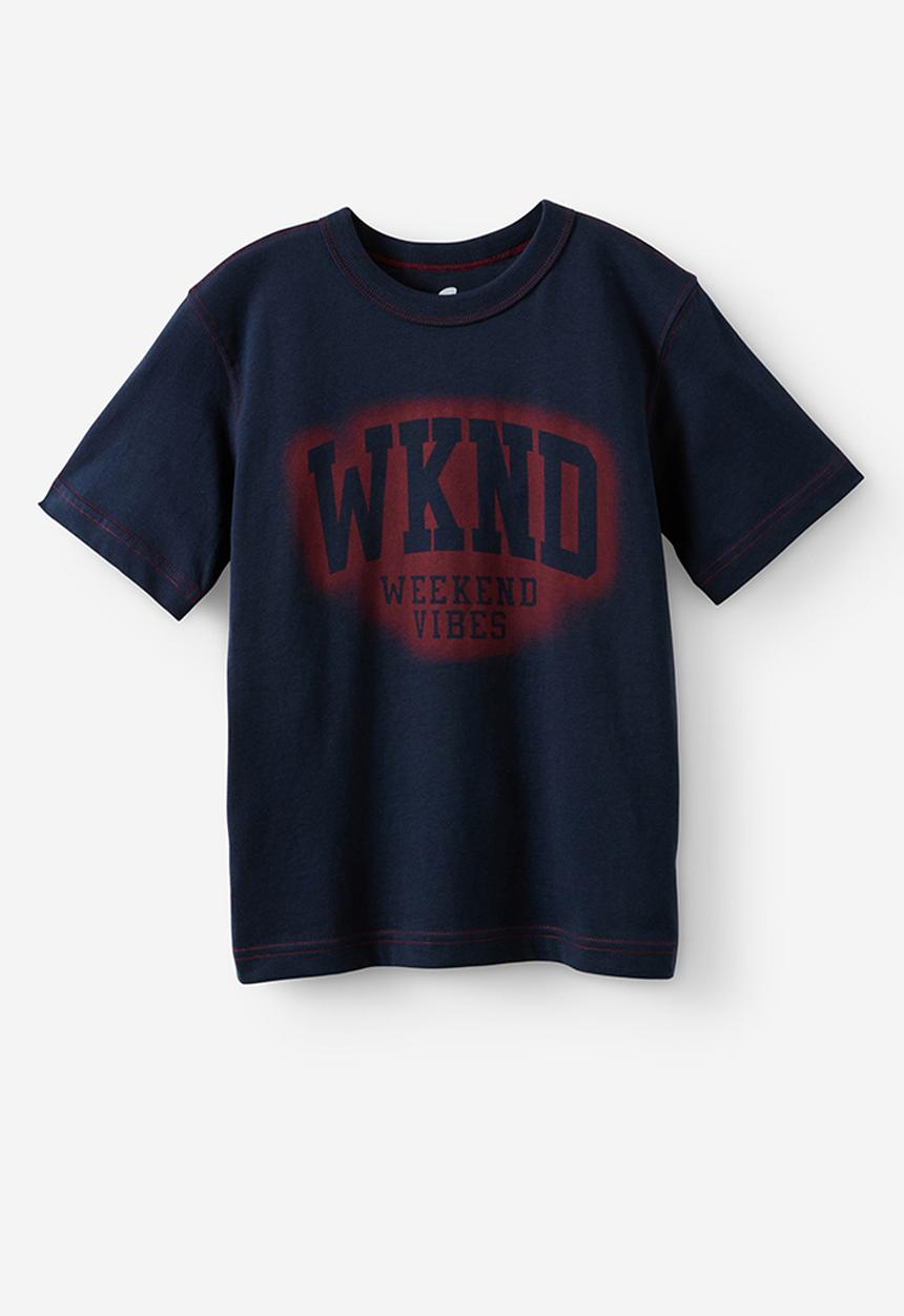 Cotton On - Essentials Graphic Short Sleeve Tee -  Squid Ink/Wknd Vibes