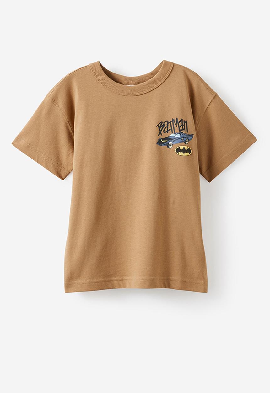 Cotton On - Licensed Drop Shoulder Short Sleeve Tee -  Lcn Wb Washed Stone/Batmobile