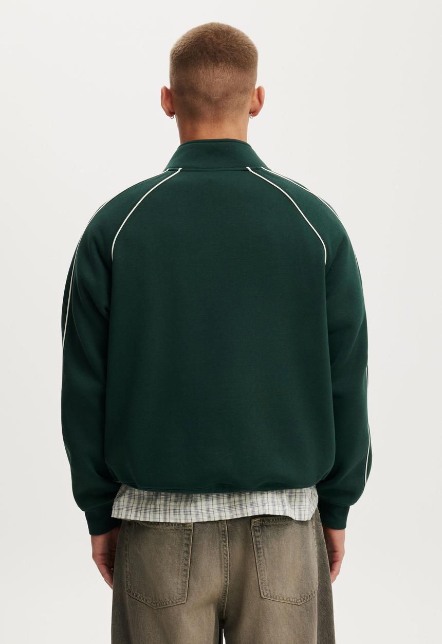 Cotton On - 1/4 Zip Graphic Fleece - Pineneedle Green/Chalk White/Valiente