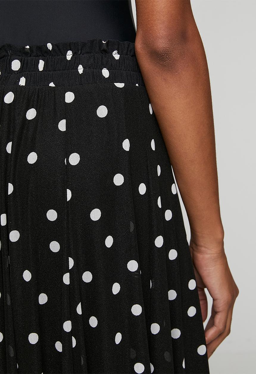 Me&B - Panelled Lined Mesh Skirt - Black