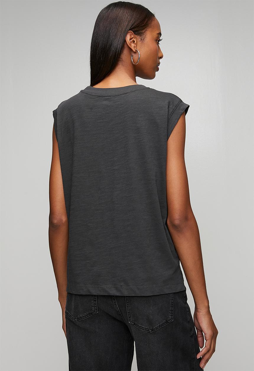 Levi’s® - Gr boxy tank - fresh in season grid pirate black