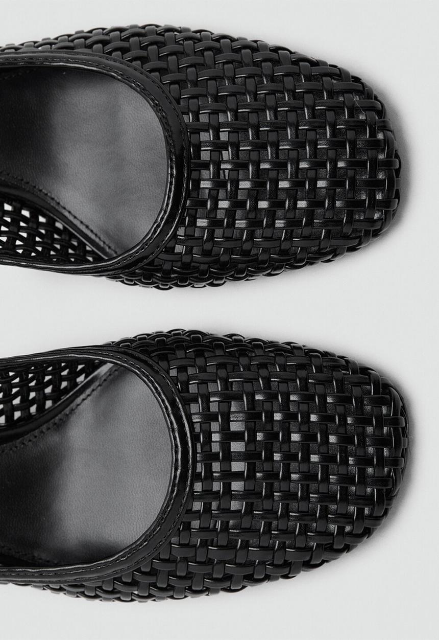 MANGO - Juice closed toe slingback - black