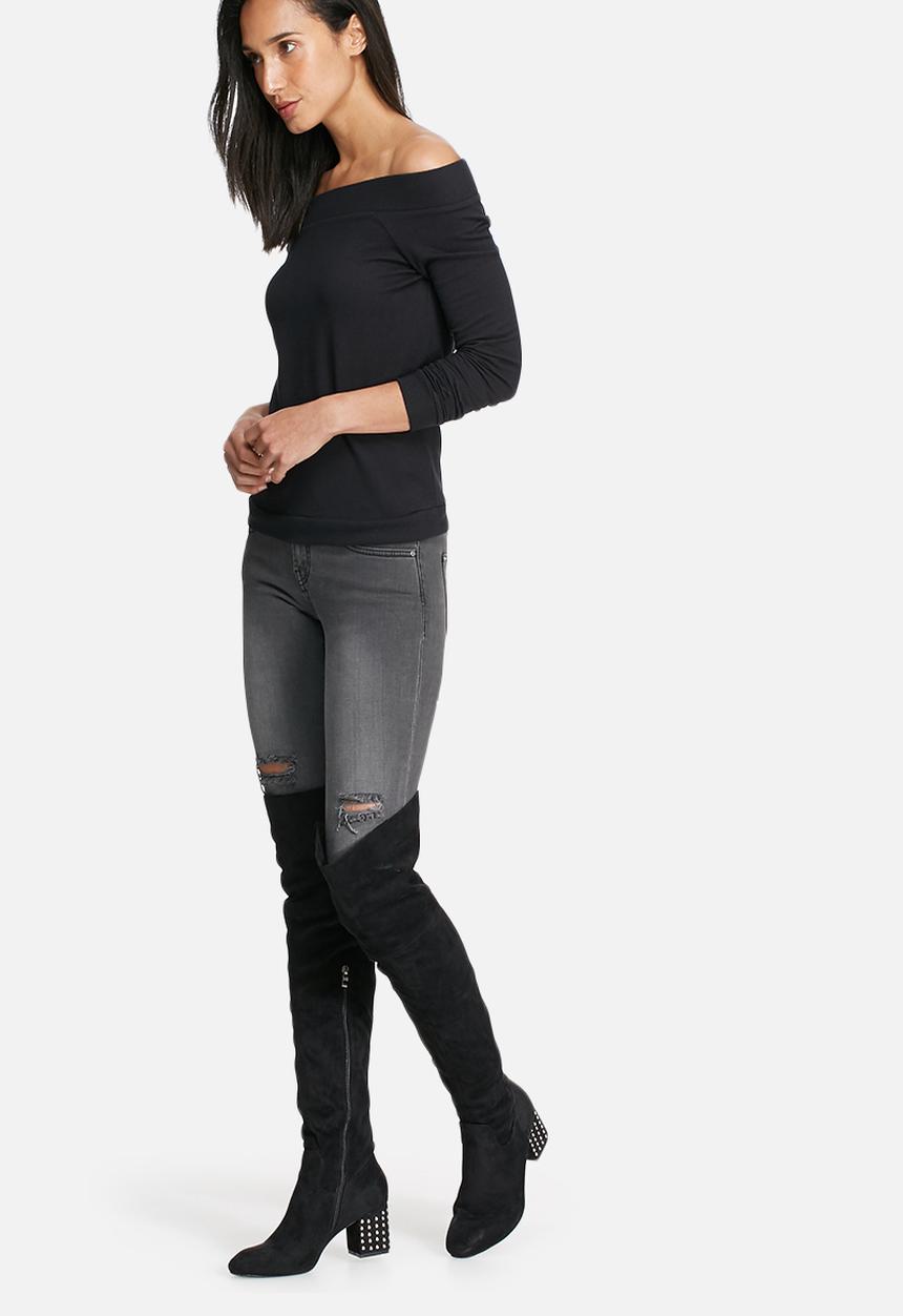 Noisy May - Chase off shoulder sweat