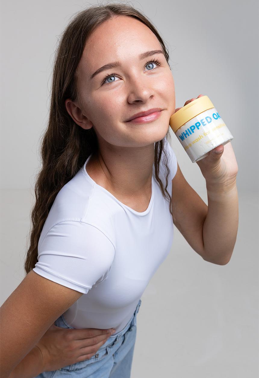 Standard Beauty - Whipped Oats Face Wash with Oat Kernel Oil