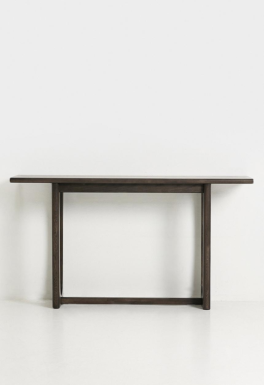 Sixth Floor - Flow Console - Natural