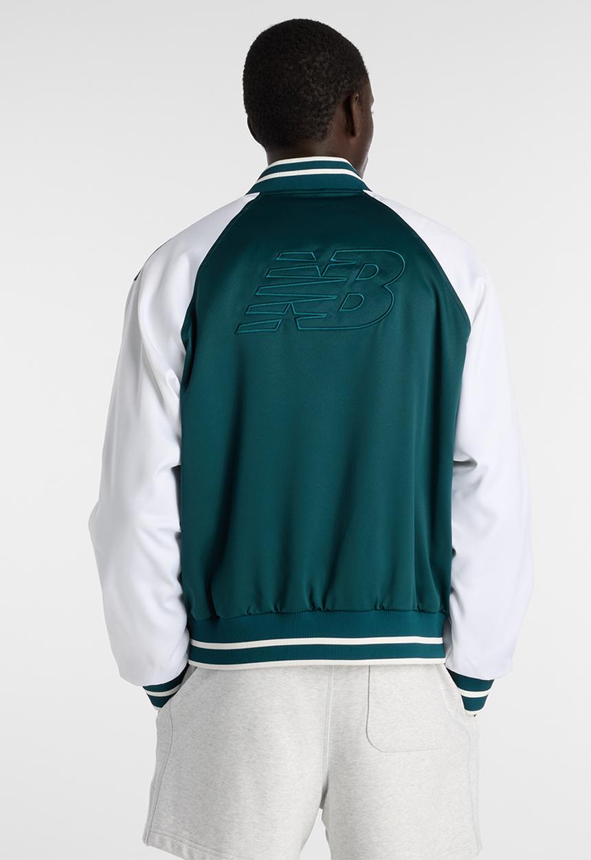 New Balance  - NB Athletics Varsity Jacket - Green/White