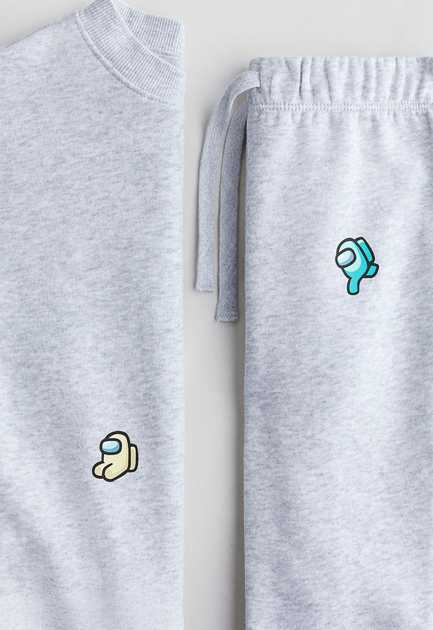 H&M - 2-Piece printed sweatshirt set - light grey marl/among us