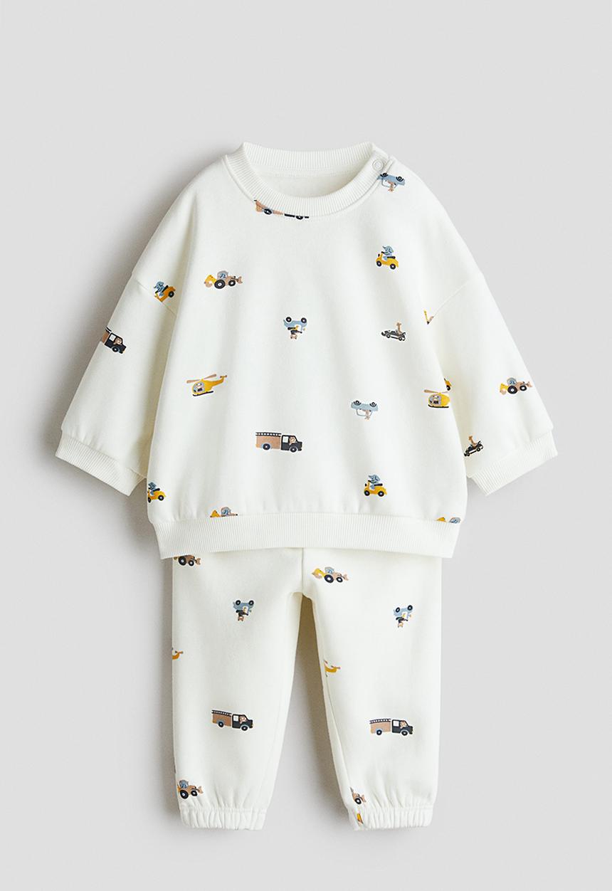 H&M - 2-piece printed sweatshirt set - cream/vehicles