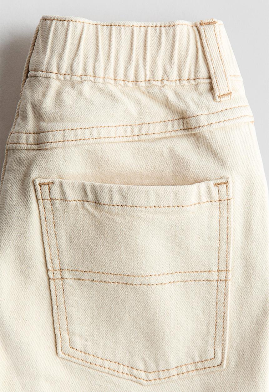 H&M - Relaxed fit denim shorts - light beige