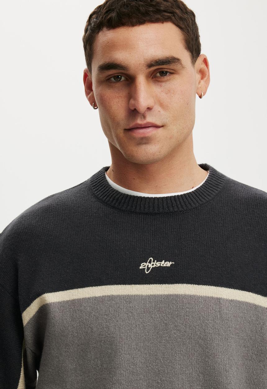 Cotton On - Panelled Crew Knit - Black / Splice