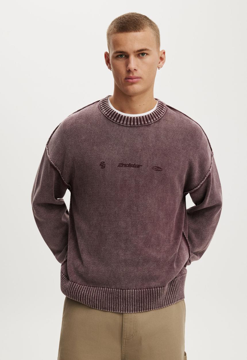 Cotton On - Washed Graphic Crew Knit - Washed Burg