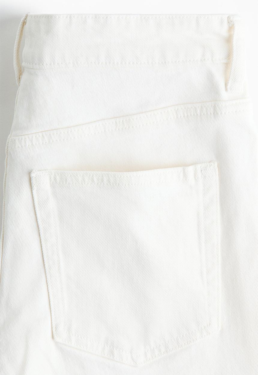H&M - Mom slim fit high waist ankle jeans - white