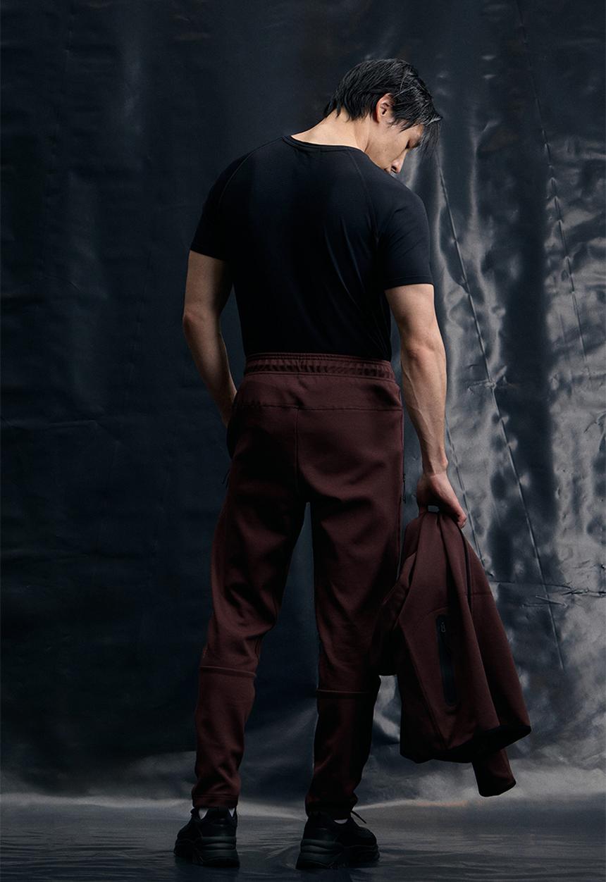 H&M - Slim fit sports joggers with drymove™ - burgundy