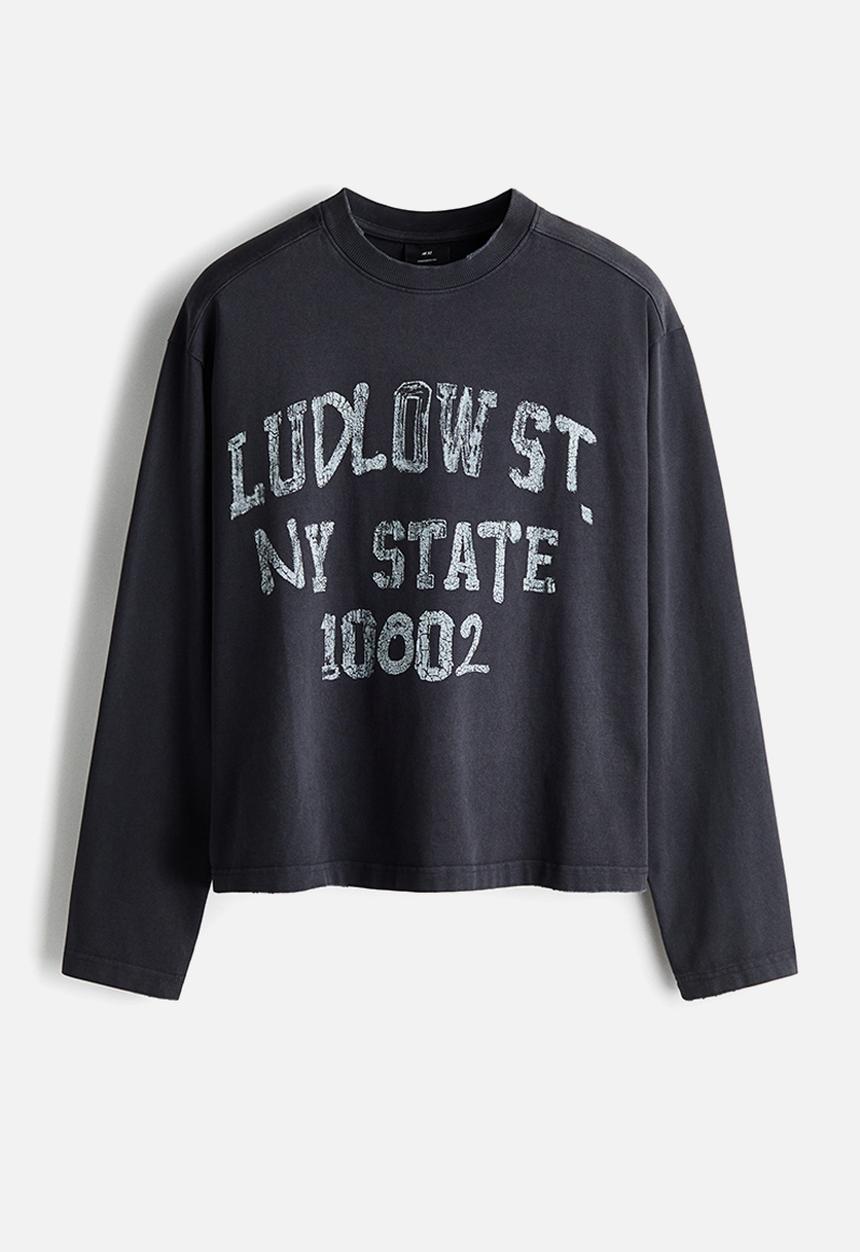 H&M - Oversized fit printed jersey top - dark grey/ludlow st.