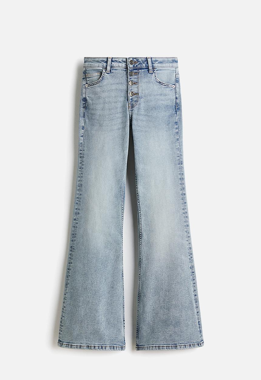 H&M - Flared high jeans - light denim blue
