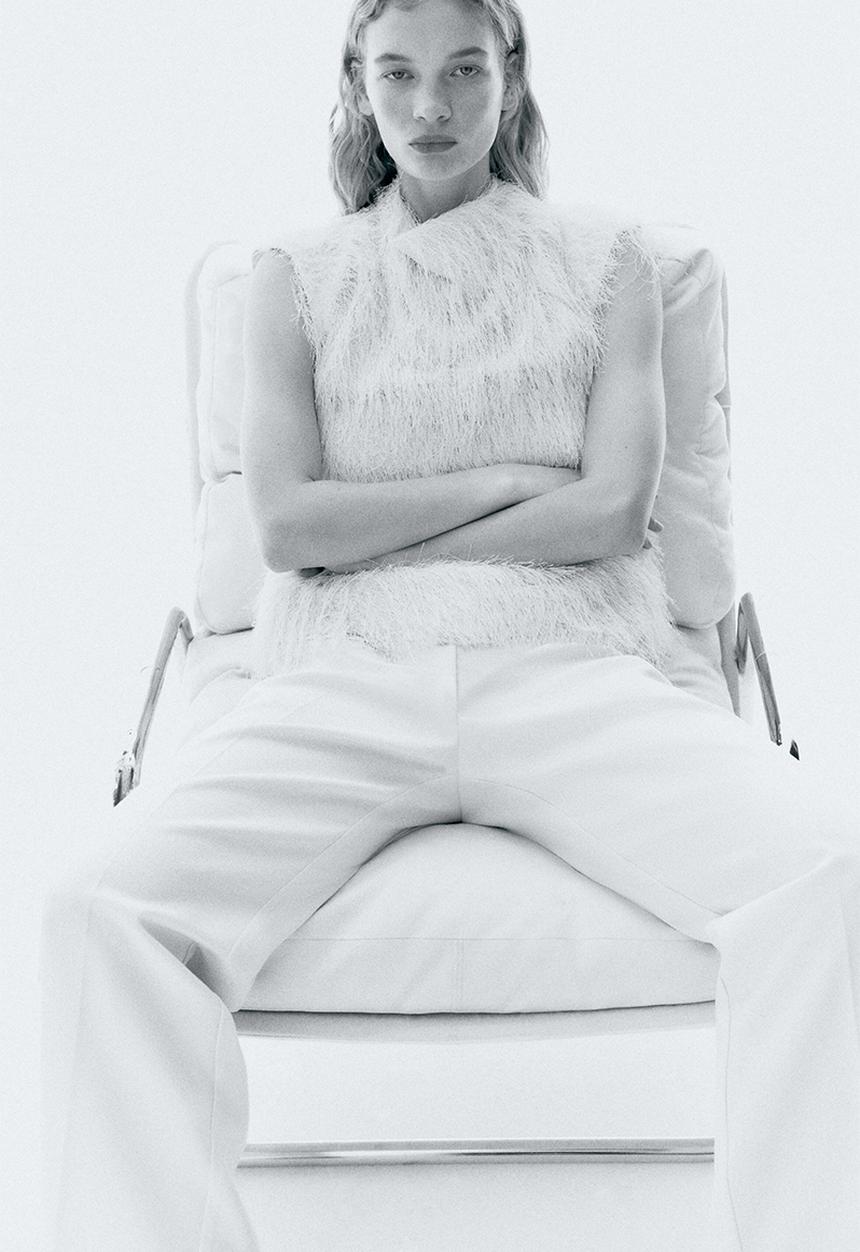 H&M - High-waisted tailored trousers - cream