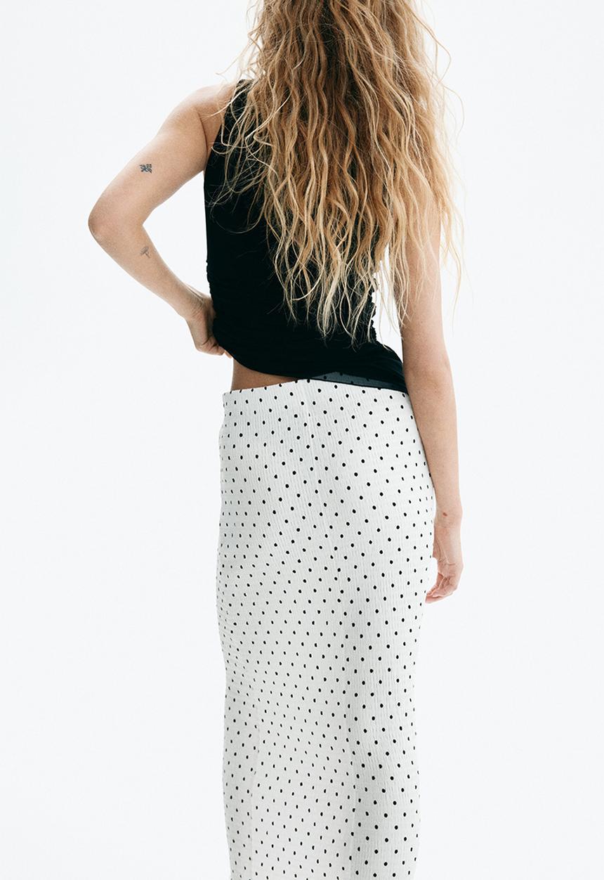 H&M - Smocked skirt - white/spotted