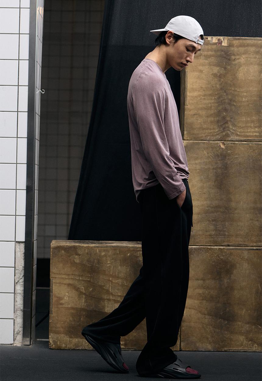H&M - Regular fit long-sleeve sports top with drymove - dusty purple