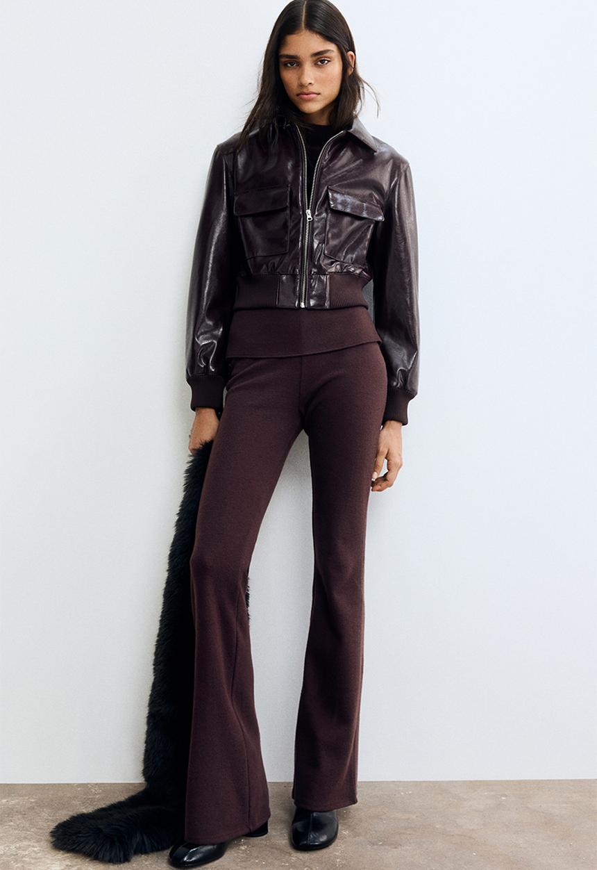 H&M - Flared knitted trousers - plum red